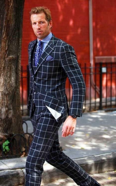 wrong dressing for headshot